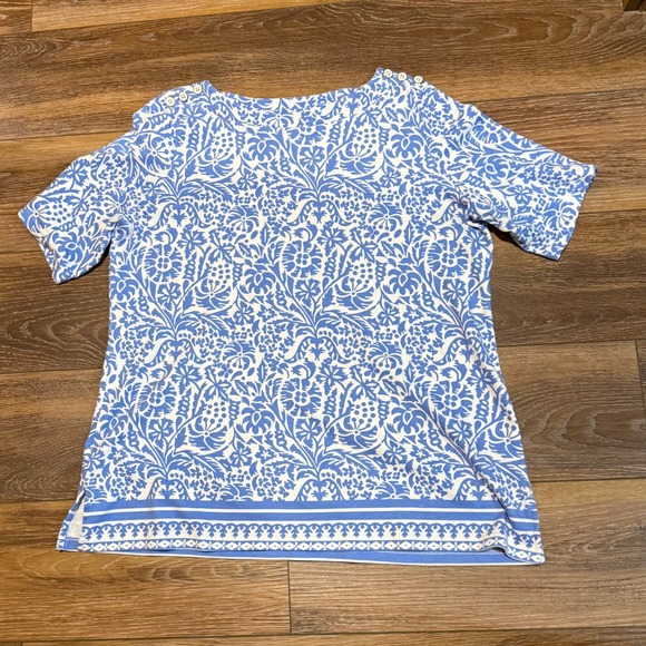 Unbranded Tops - Kim Rogers Blue White Floral Damask Boat Neck Top Shoulder Button Nautical